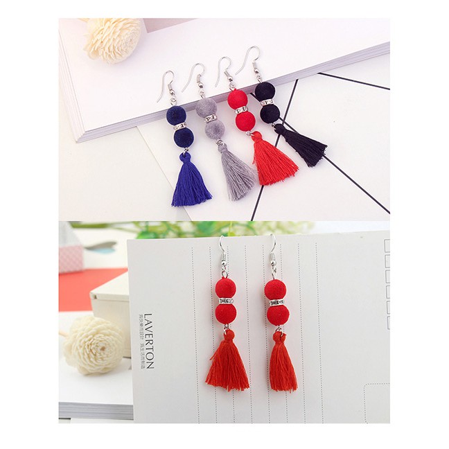 LRC Anting Gantung Bohemia Fuzzy Ball Decorated Tassel Earrings