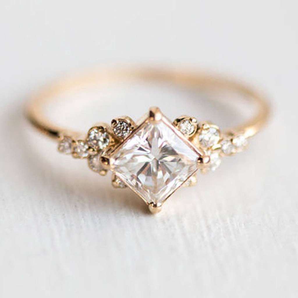 Hu Hu Hu Hu Hu Alat Bantu Pasang Kacamata♡ Cincin Wanita Hias Cubic Zirconia Bentuk Persegi Tipis Menarik Untuk Pernikahan