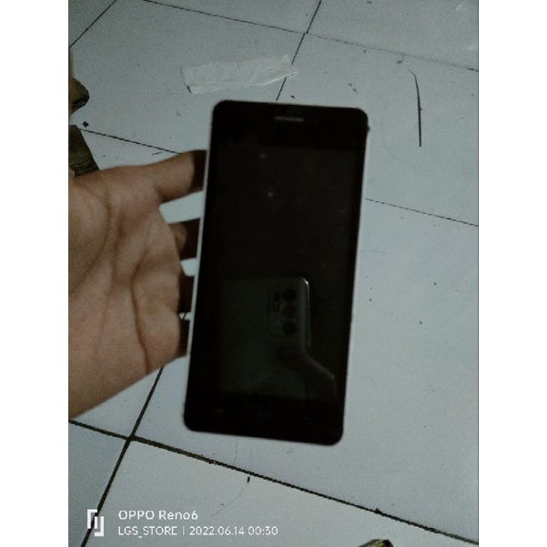 Lcd Andromax A / Andromax B / A16C3H / A26C4H Ori copotan