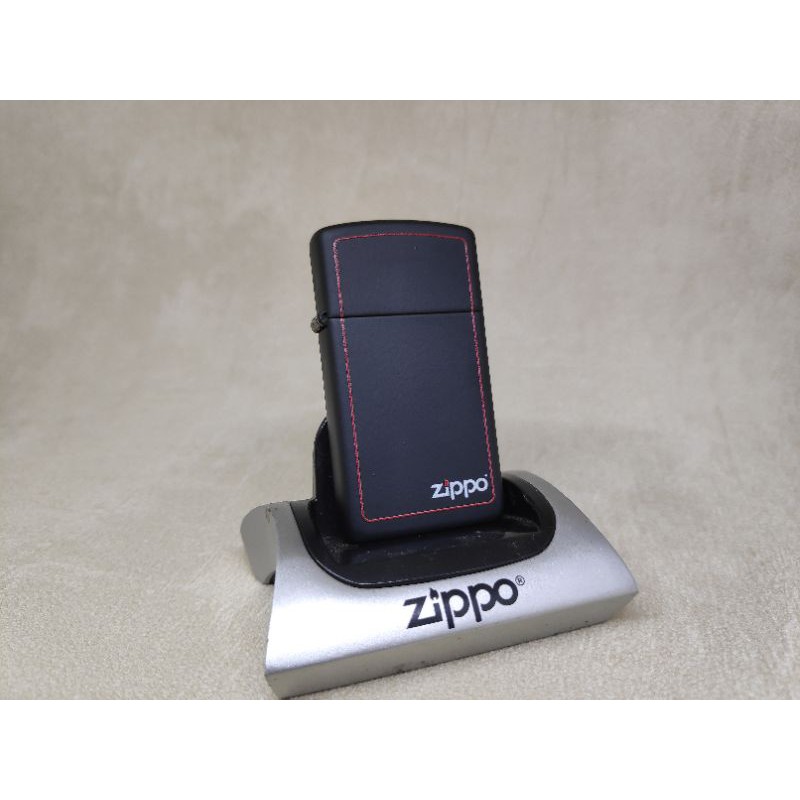 ⭐⭐⭐⭐⭐ Zippo 1618ZB Slim Black Matte Border Original