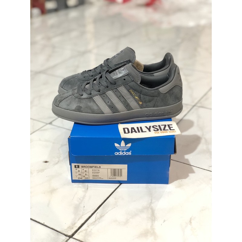 Adidas Broomfield Dark Grey Metallic - Jual Adidas Broomfield