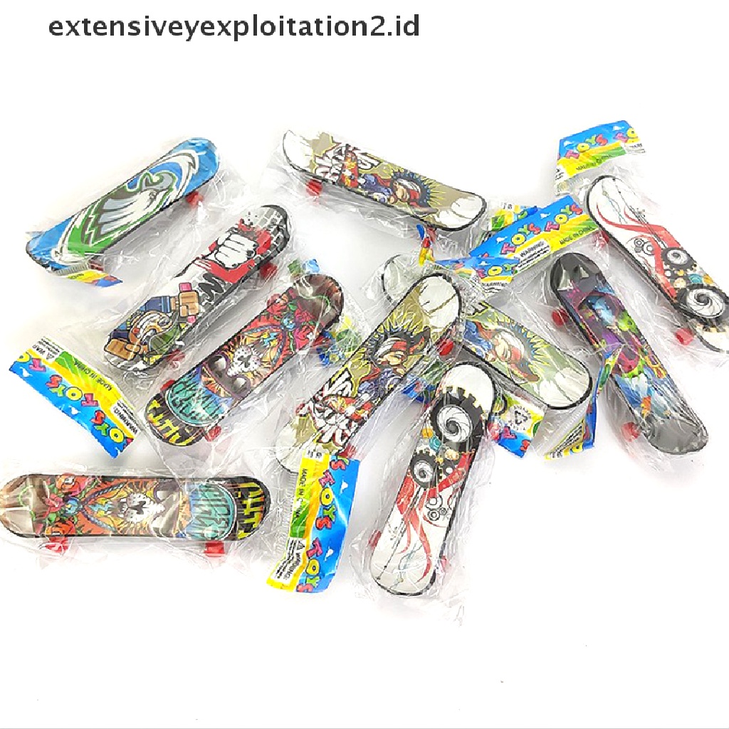 1pc Mainan Skateboard Jari Mini Bahan Plastik Untuk Anak Laki-Laki