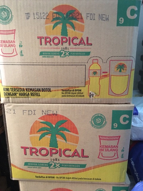 

Minyak Tropical Dus 1 Liter X 12 Botol Refill / Minyak Goreng Tropical 1L Karton / Minyak Masak