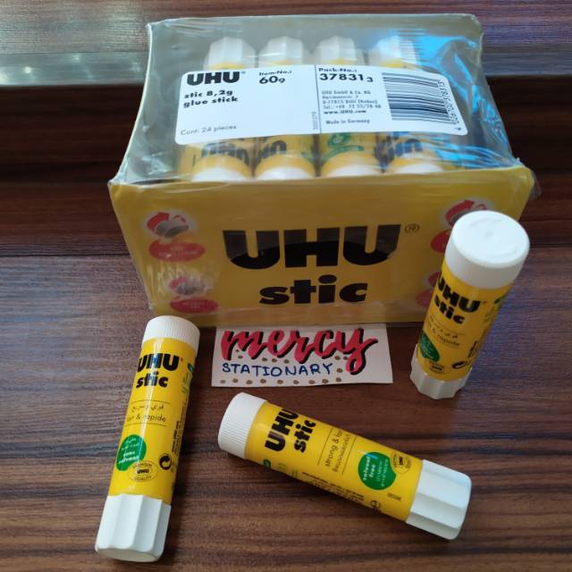 

Lem UHU Stick 8 Gram