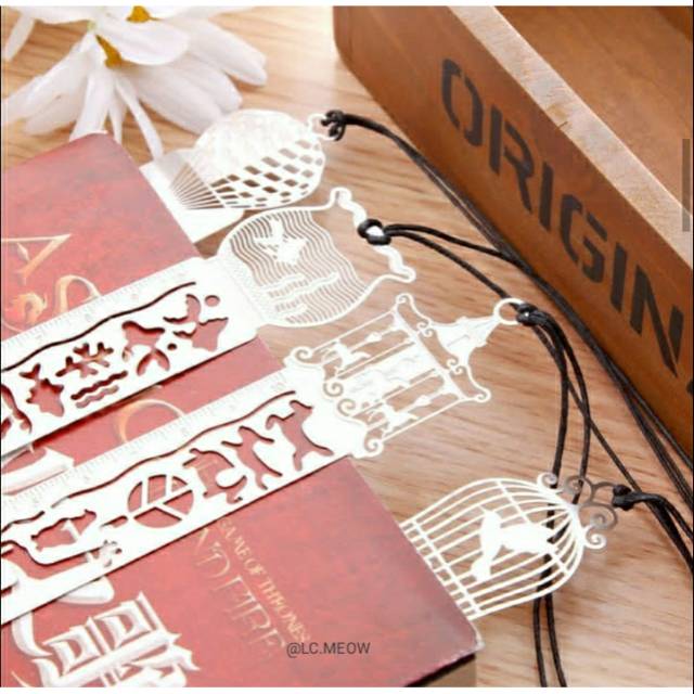 

Penggaris pembatas buku RL0012
