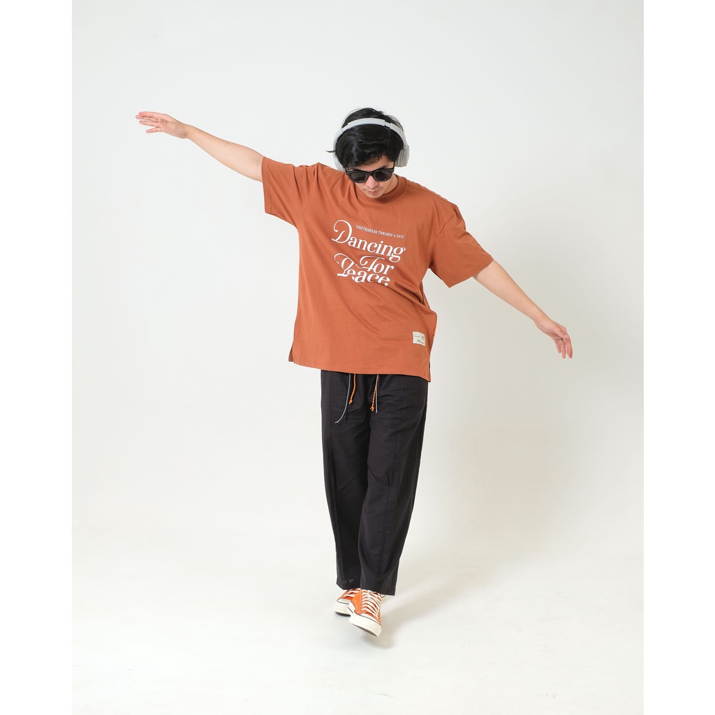 JAVAJONES Oversized Tee Dancing | Kaos Pria Wanita