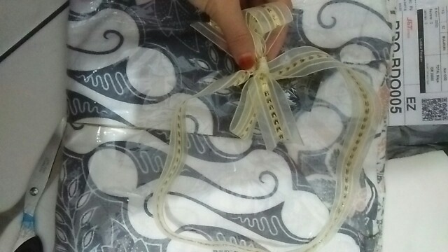 Batik Wanita Kekinian Blouse Batik Brokat Batik Kombinasi Seno Parang Susun