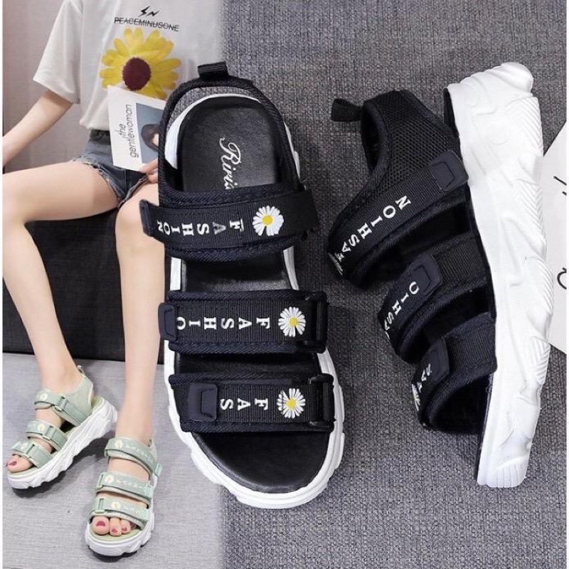 SANDAL TALI GUNUNG WANITA KOREA MOTIF BUNGA