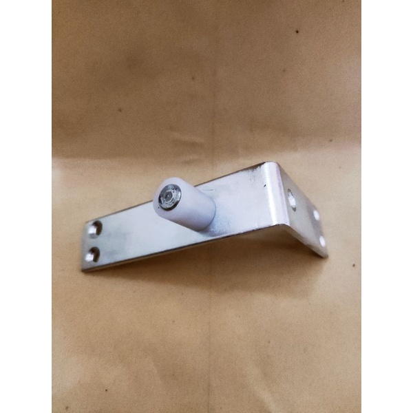 Roda Bawah Untuk Pintu Lipat