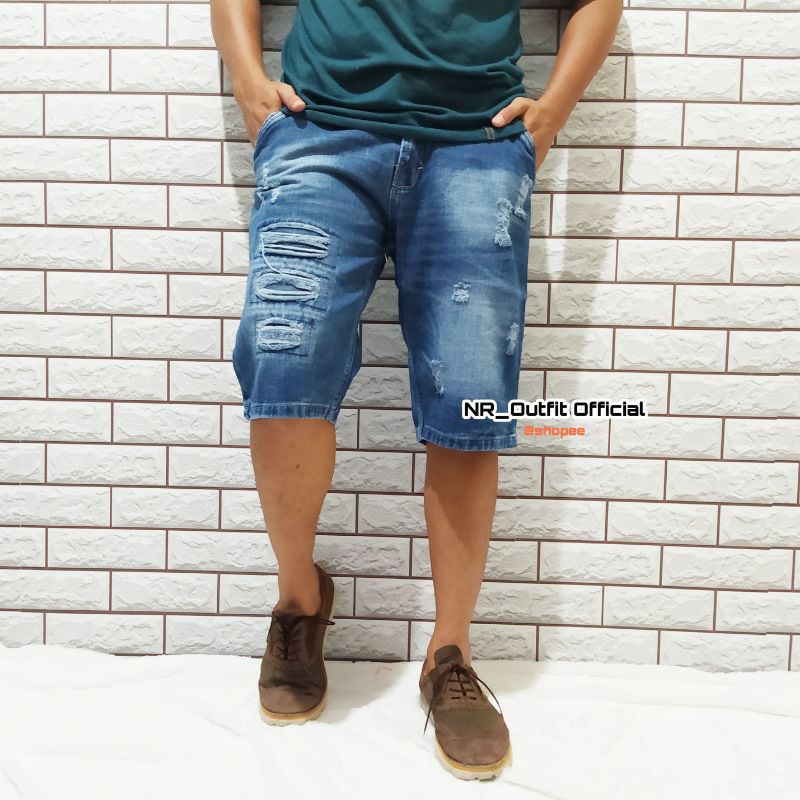 Celana Ripped Jeans Sobek Pendek Pria High Quality Distro Cowok 27-38