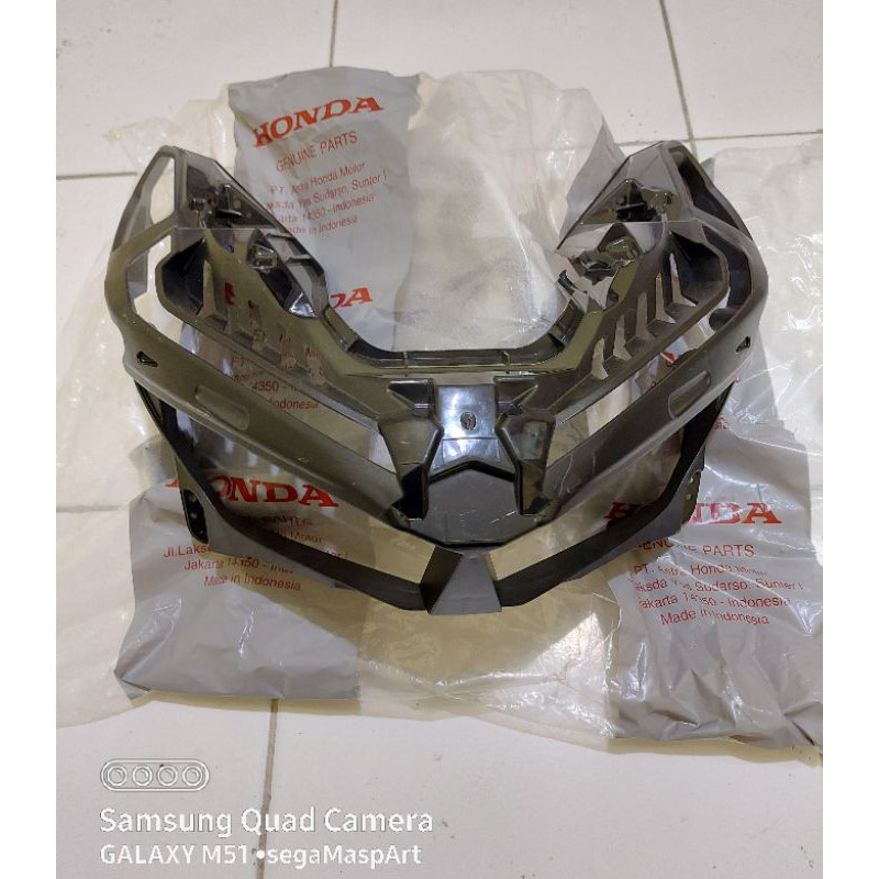 Alis Kumis frame lampu depan reflektor Vario New 125 150 K60r K59j original