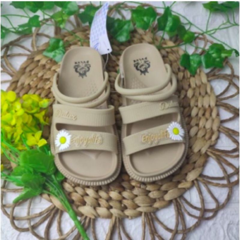 DX-323C Sandal Karet Anak Perempuan Tanggung Model Gladiator