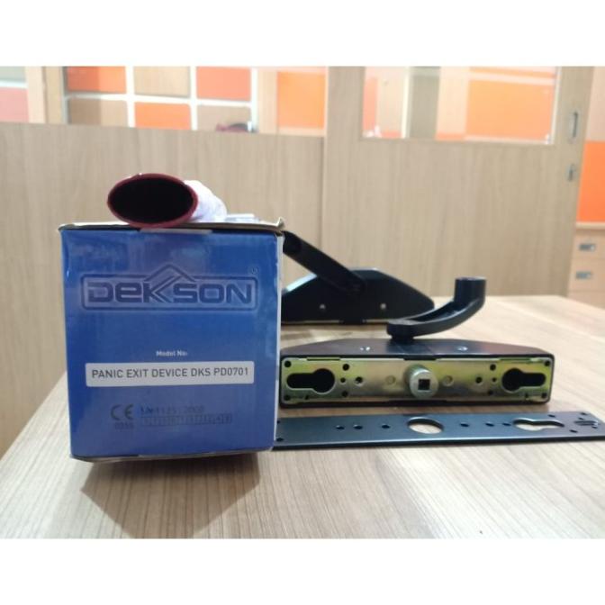 Panic Exit Device For Steel Door With Rimlock Panic Bar Exit Pd 0701