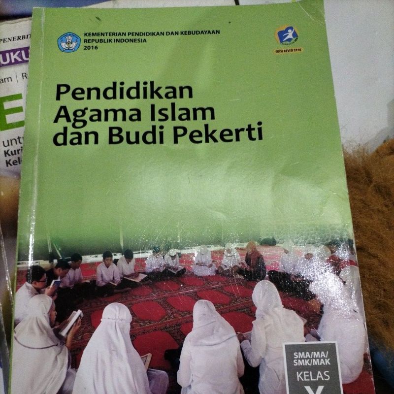 Jual Buku Bekas Pendidikan Agama Islam Dan Budi Pekerti Kelas 10 Kelas ...