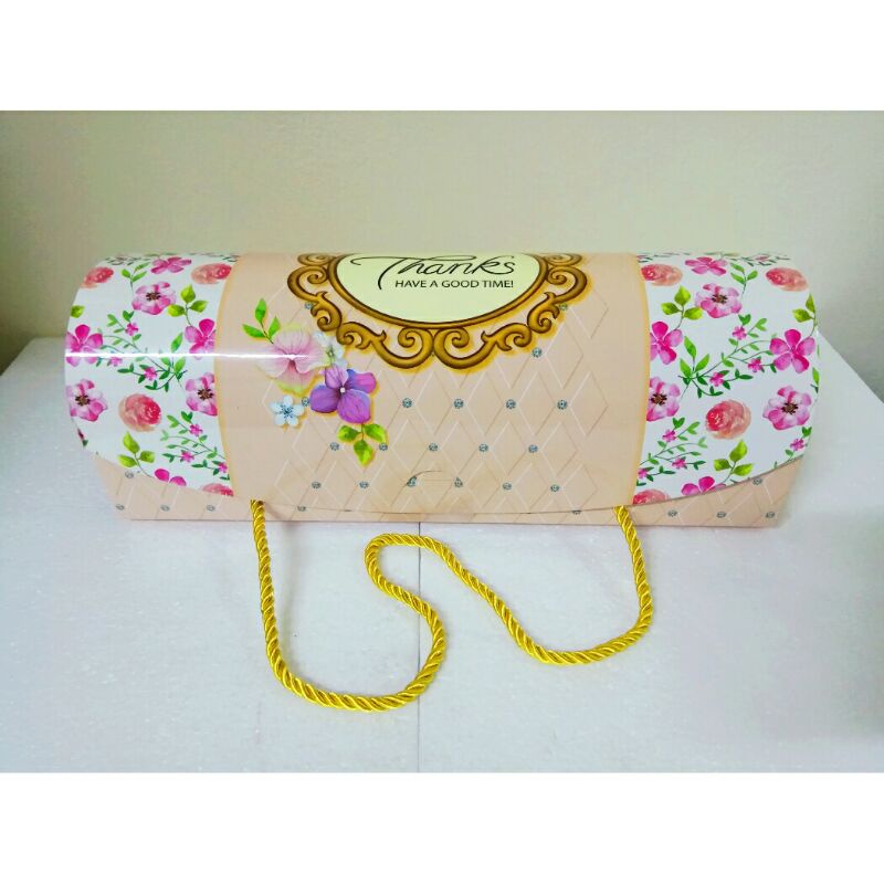 

Box Kylie Roll Cake Blossom 6 - 4pcs