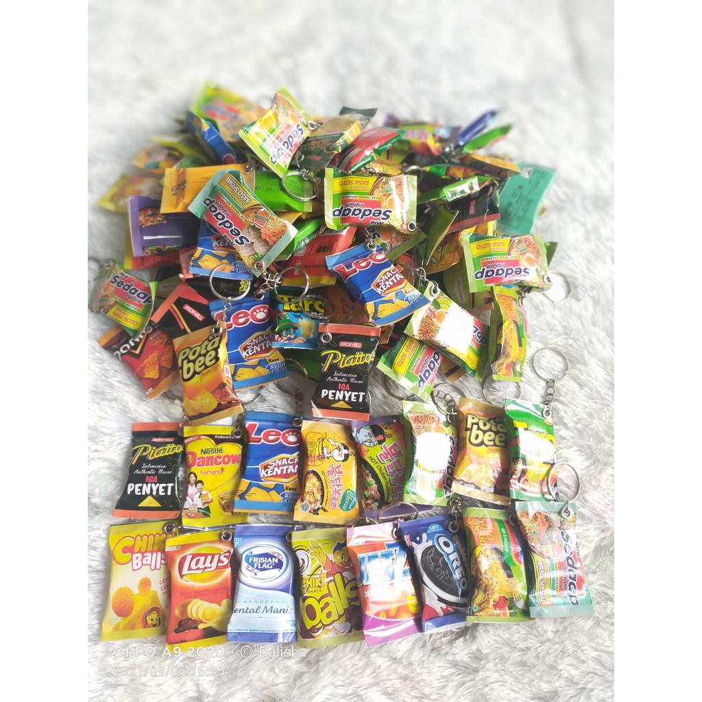 Gantungan kunci snack gantungan kunci jajanan gantungan kunci tempelan kulkas lucu gantungan kunci m