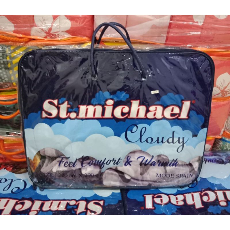 Selimut St. Michael Cloudy Semi Jumbo Ukuran 200x220 cm Original Baru Kualitas Premium