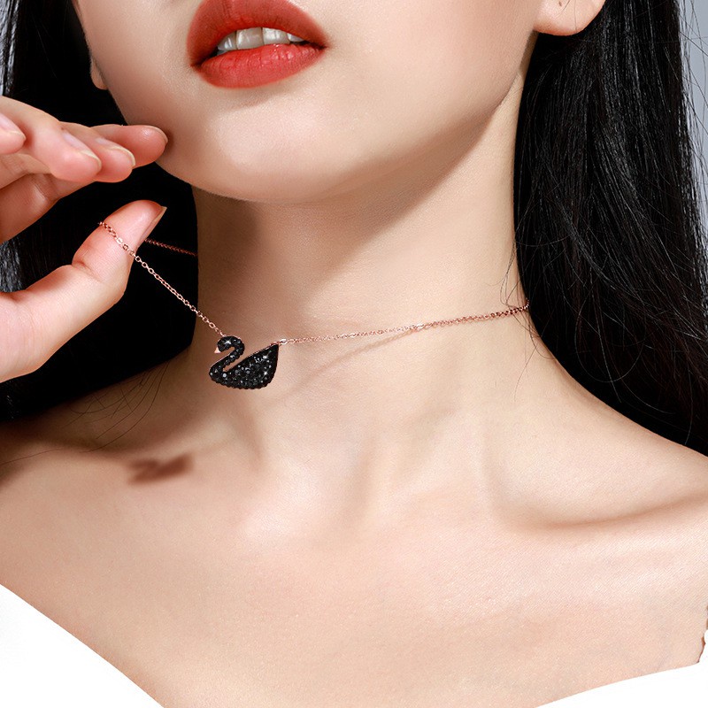 Kalung Titanium Swan Korea Liontin Angsa Untuk Wanita Aksesoris Necklace