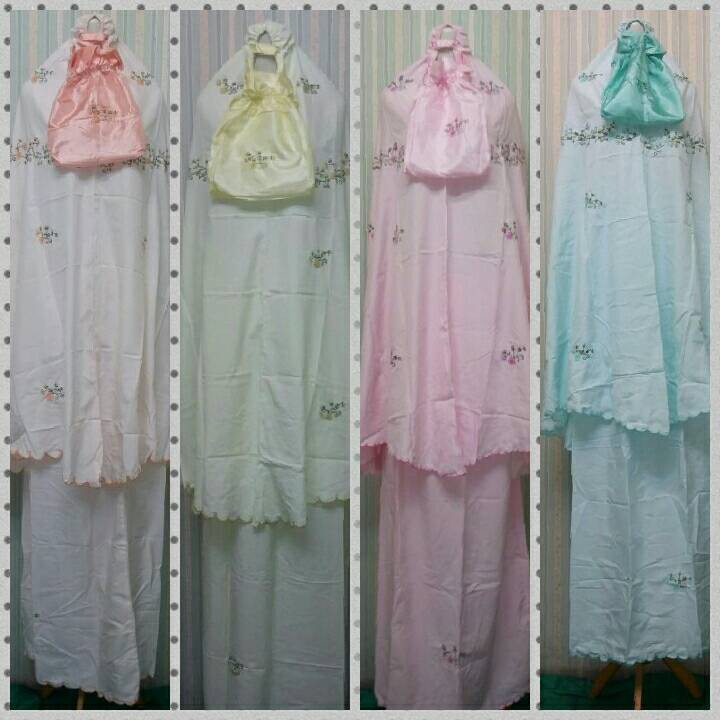 mukena warna