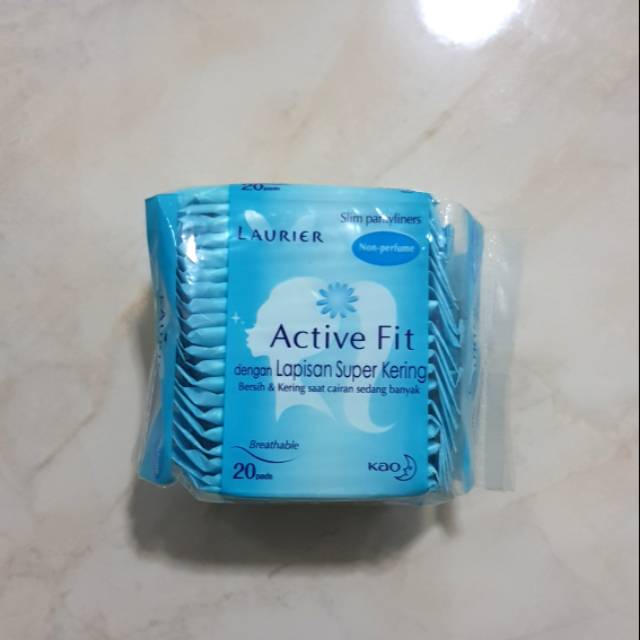Laurier Active Fit Pantyliners pembalut softex