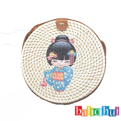 BALICIHUI TAS ROTAN BALI LUKIS BONEKA JEPANG