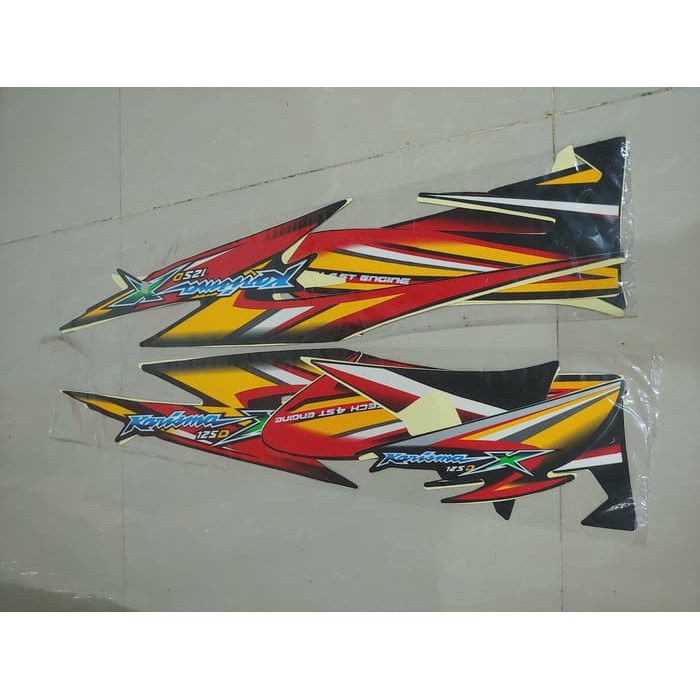 Striker Motor ORI&KW / Stiker Body & Lis Bodi & Striping Karisma 125 D 2005 Hitam Kuning