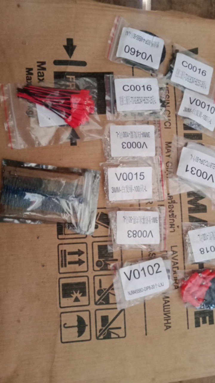 50pcs  Sop-4 Smd Jembatan Dioda 600v 0.5a Mb6s Bridge Diode