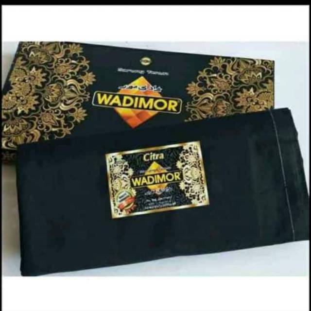 Sarung wadimor hitam