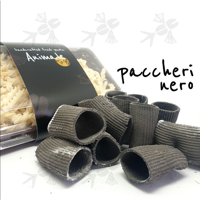 

Animale Fresh Pasta Paccherri Nero Squid Ink Homemade Semolina 300 gram