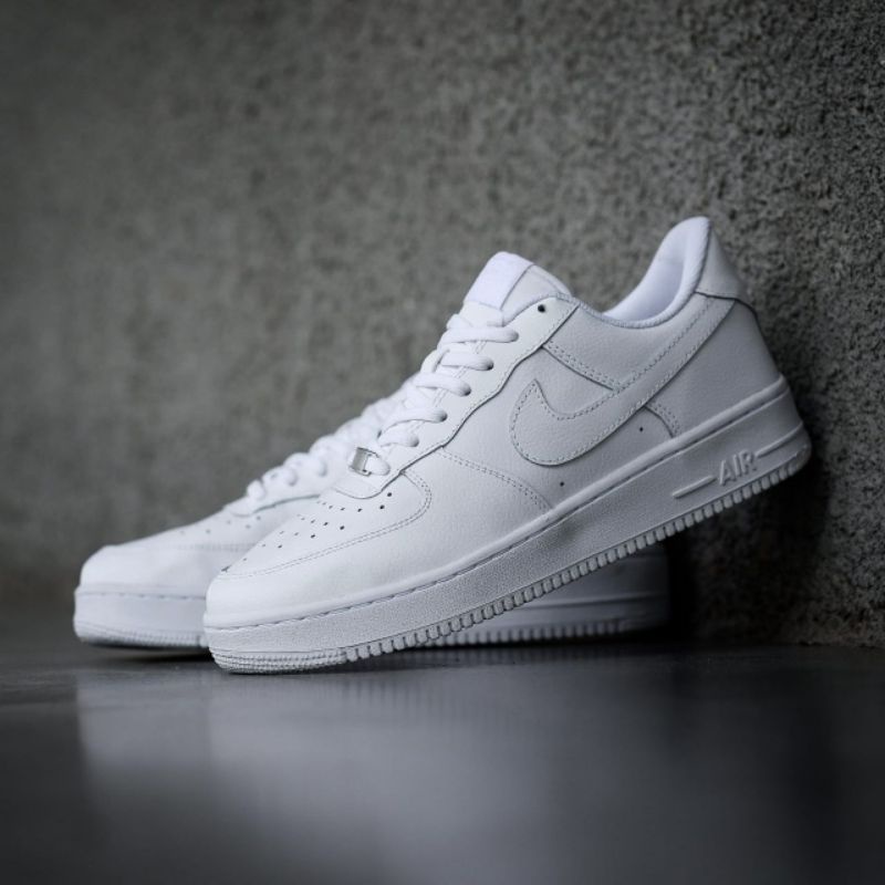 SEPATU NIKE AIR FORCE 1 TRIPLE WHITE ORIGINAL