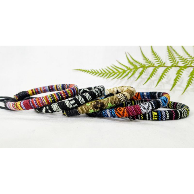 GELANG ENTNIK PRIA DAN WANITA / GELANG PRUSIK / GELANG DISTRO / GELANG ETNIK LOMBOK