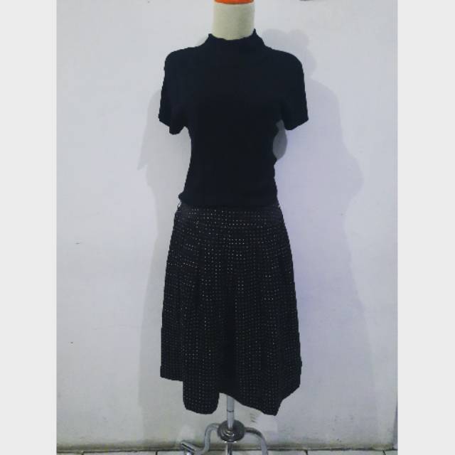 Dress Vintage / Preloved / Second Rajut Hitam Rok Polkadot