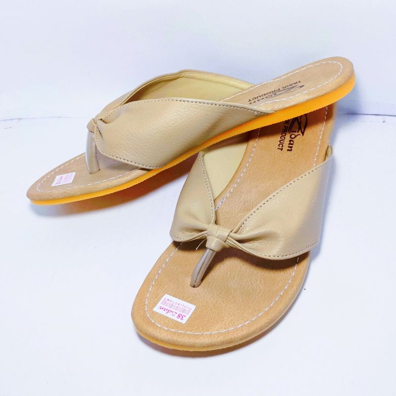 Sandal Papirut Sandal Wanita Papirut Sandal Jepit Teplek Sol Karet-Jepit simple cream