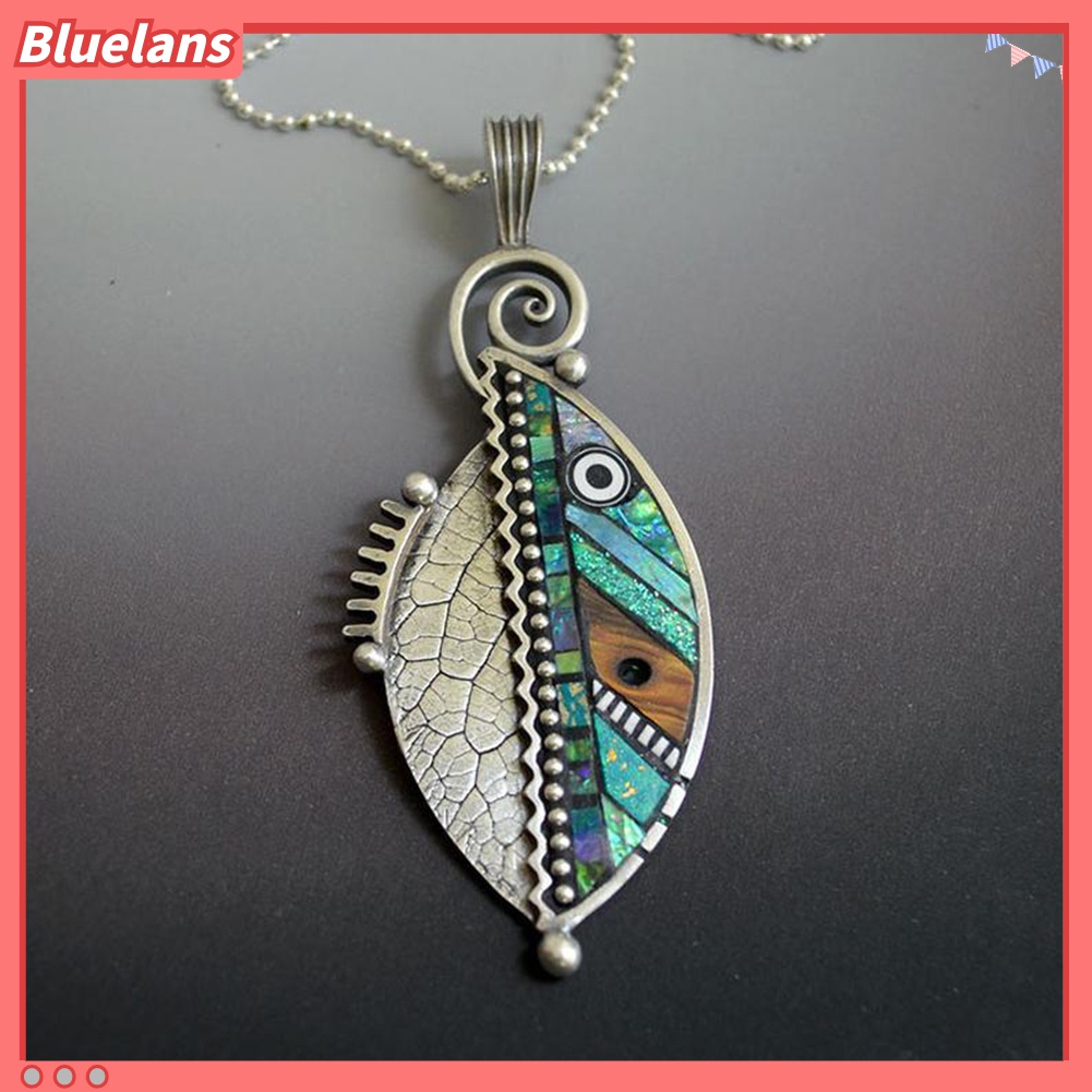 Kalung Rantai Dengan Liontin Daun Gaya Vintage Untuk Wanita