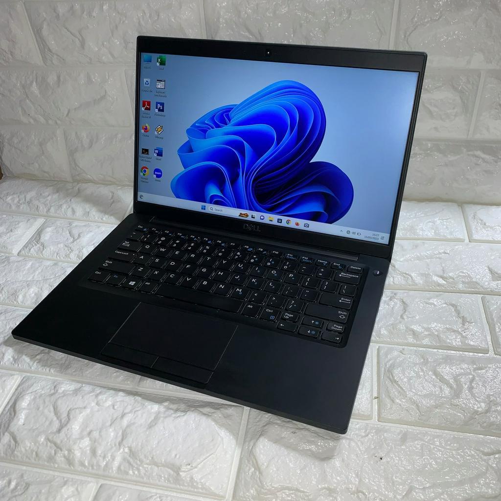 Laptop Murah Dell 7390 Touch Core i5 Gen 8 - RAM 16GB SSD 256GB - 13 Inch