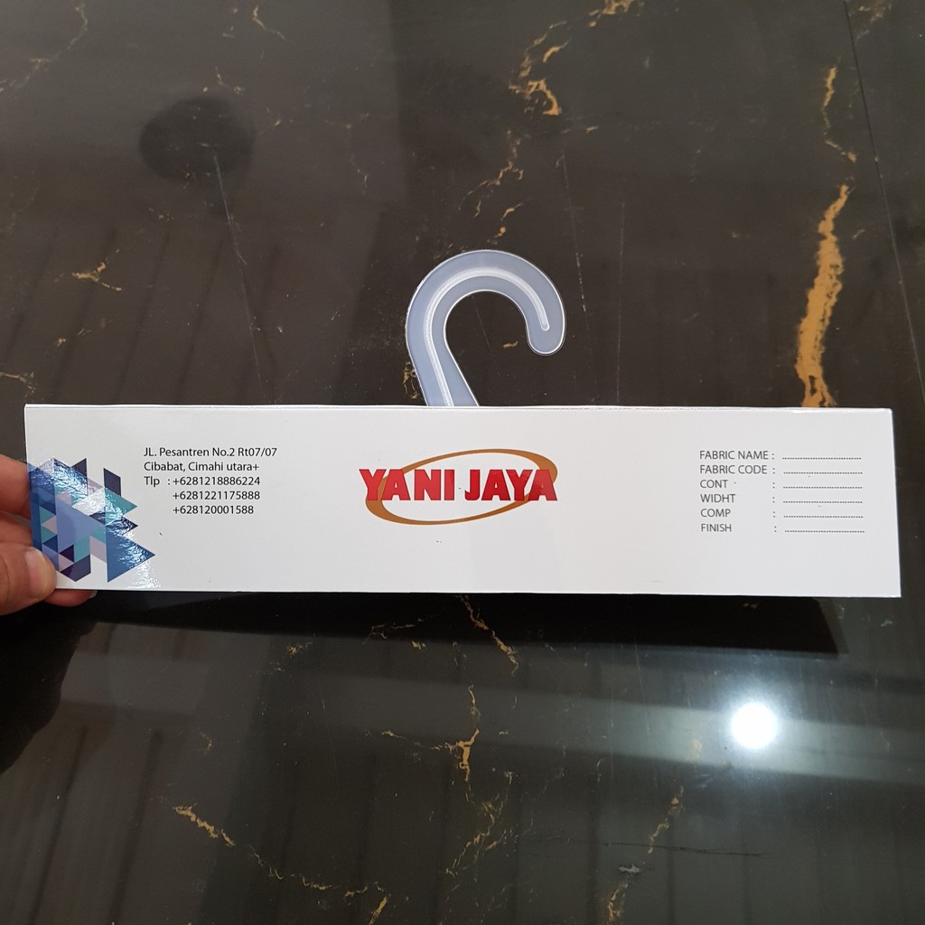 

hanger sample kain cetak untuk kebutuhan garment / textile