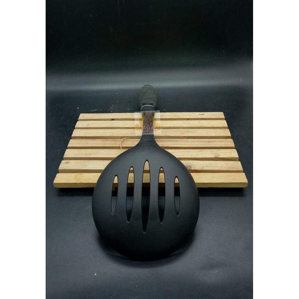 Sodet Teflon anti Gores Sutil Garis Hitam - Sodet Pengorengan Garis