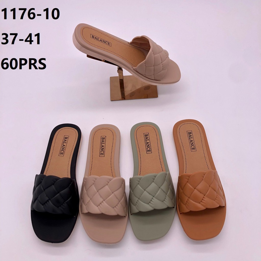 10 1176 BLC TIKAR Sendal Wanita Selop Jelly Balance 10 1176 BLC TIKAR Sendal Wanita Selop Jelly Balance