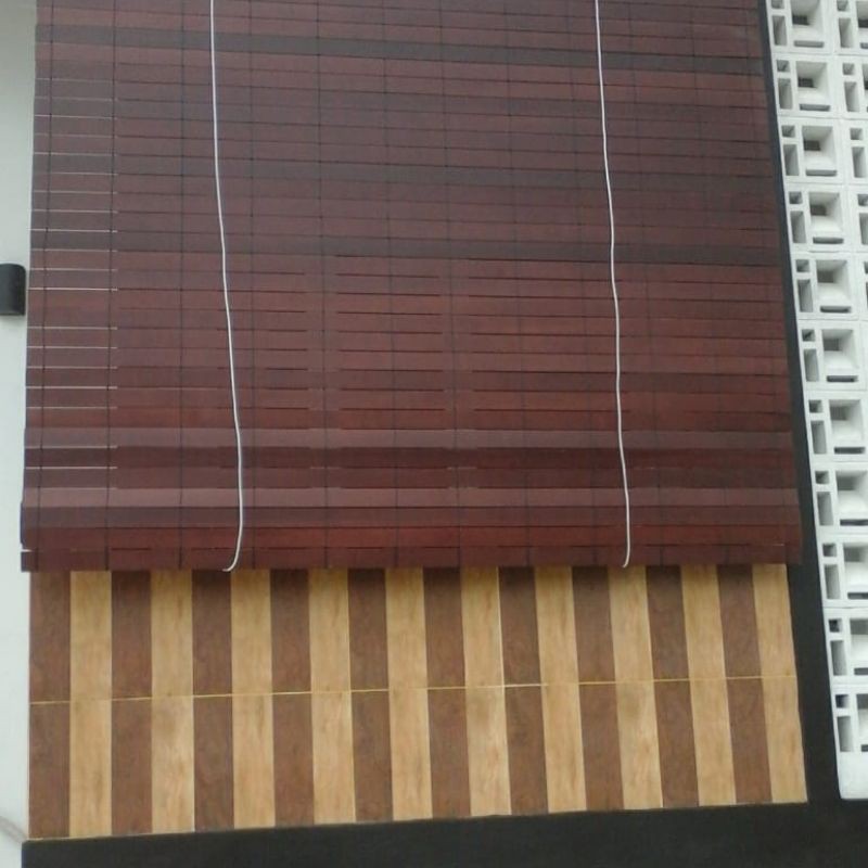 Krey/tirai kayu untuk outdoor dan indoor