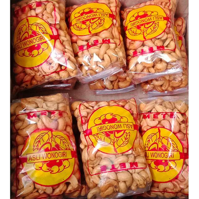 

Kacang mete matang grade super 250 grm Wonogiri asli