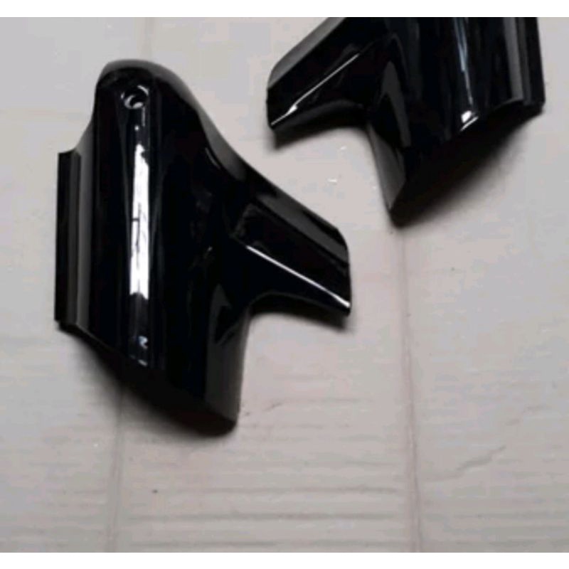 tutup spakbor depan satria hiu