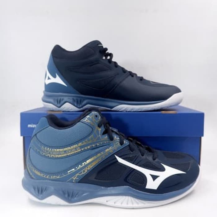 mizuno thunder blade 2 mid