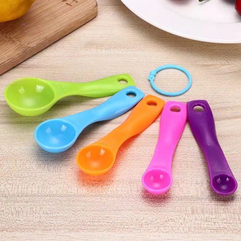 Sendok takar set 5 in 1 warna warni ukuran kue air bumbu