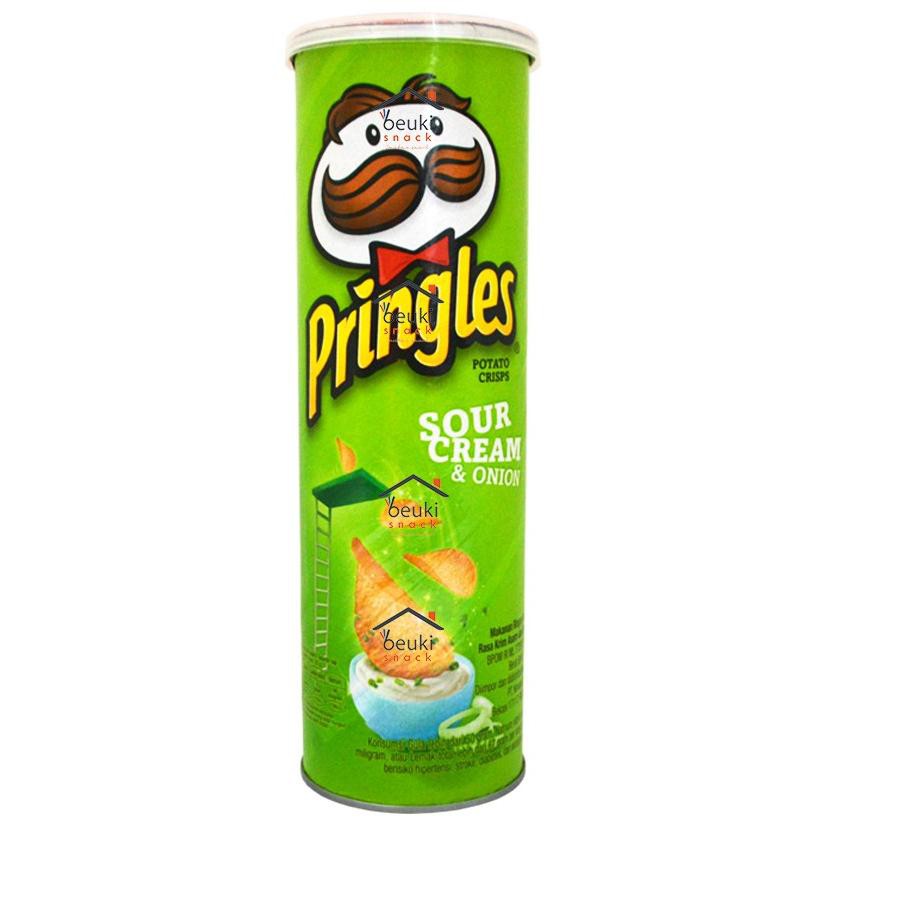 

PROMO 11.11 ECERAN Pringles Sour Cream Onion Keripik Kentang Rasa Krim Asam Bawang Potato Kemasan Ta