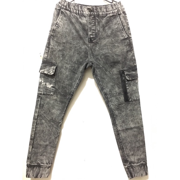 Jogger Jeans Bershka size 29 Man