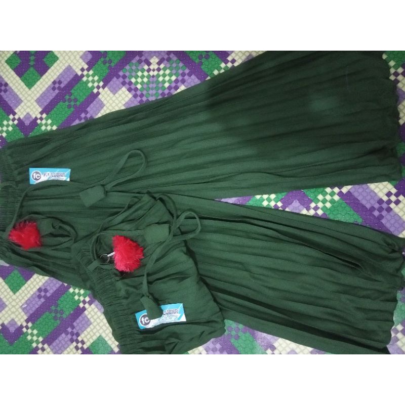 Hijau botol / KULOT ANAK TANGGUNG / PLISKET MURAH / FASHION ANAK MURAH / KULOT PLISKET ANAK TANGGUNG