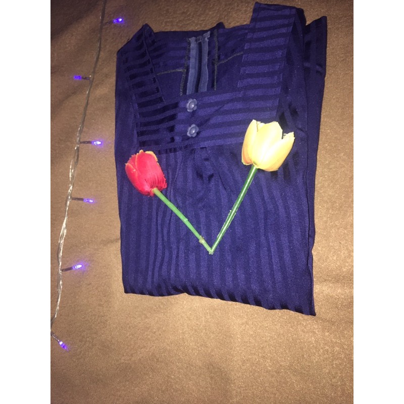 blouse salur lengan balon
