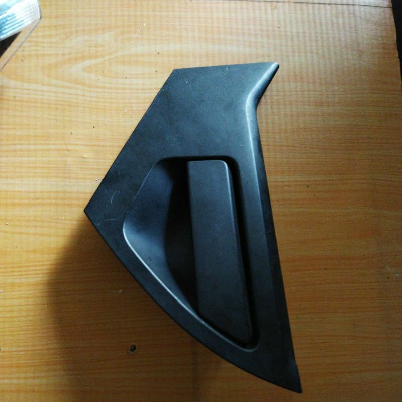 Handle Gagang Pintu Nissan Juke Original
