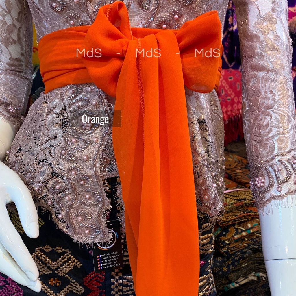Selendang Crep Bali Panjang 2,5 Meter-Orange