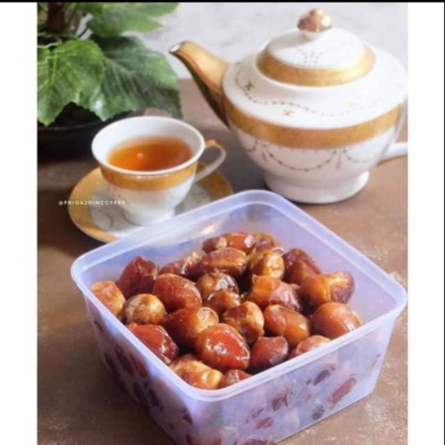 

Kurma sukkari